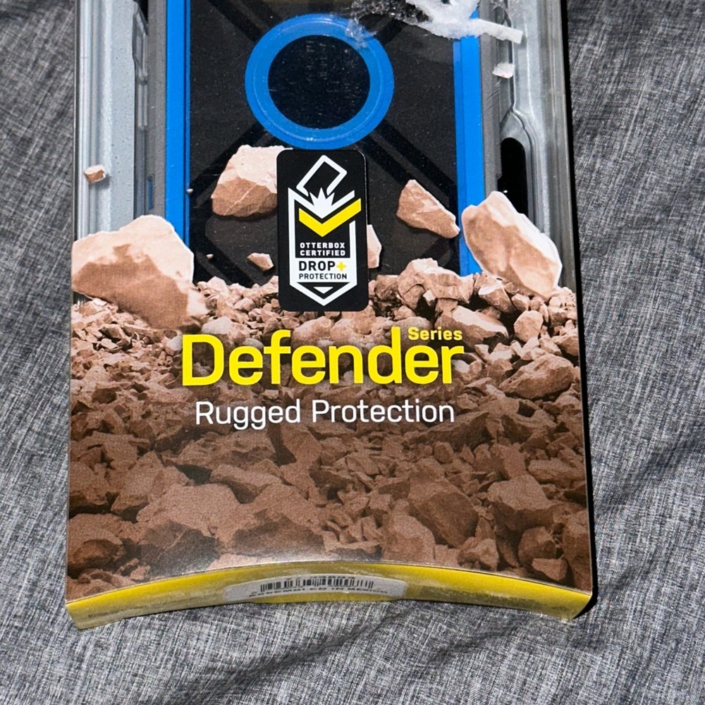 OtterBox Defender Series Case - Black and Blue